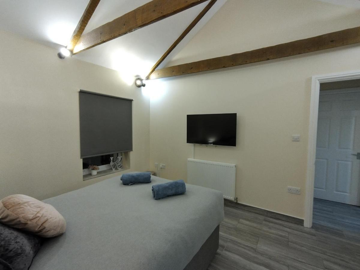 Queens Holiday Apartment Pembroke Dock Exteriér fotografie